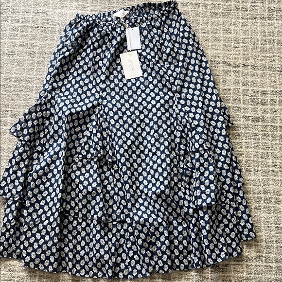 NWT The Great. Curtsy skirt in mini evening daisy, size 3(large) - Picture 5 of 9